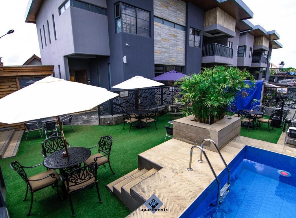 Gk Apartments อาซาบา ภายนอก รูปภาพ
