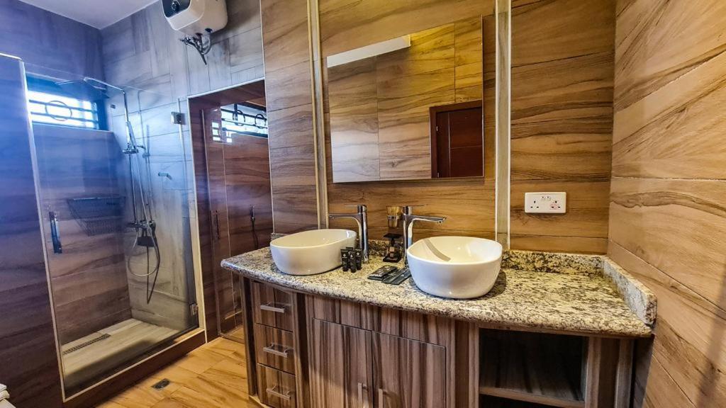 Gk Apartments อาซาบา ภายนอก รูปภาพ