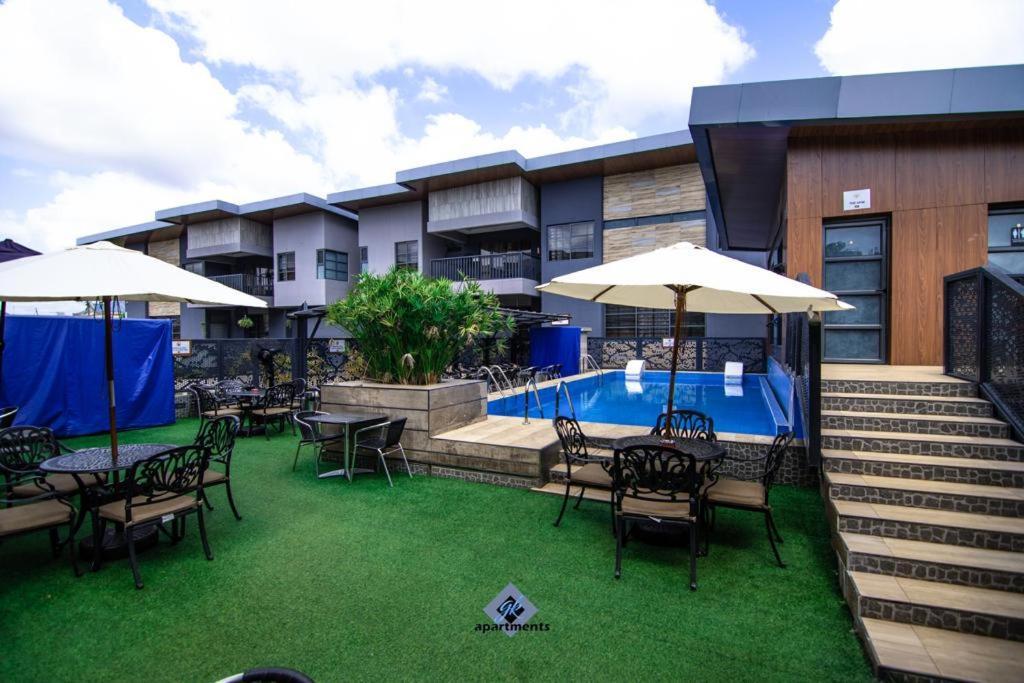 Gk Apartments อาซาบา ภายนอก รูปภาพ