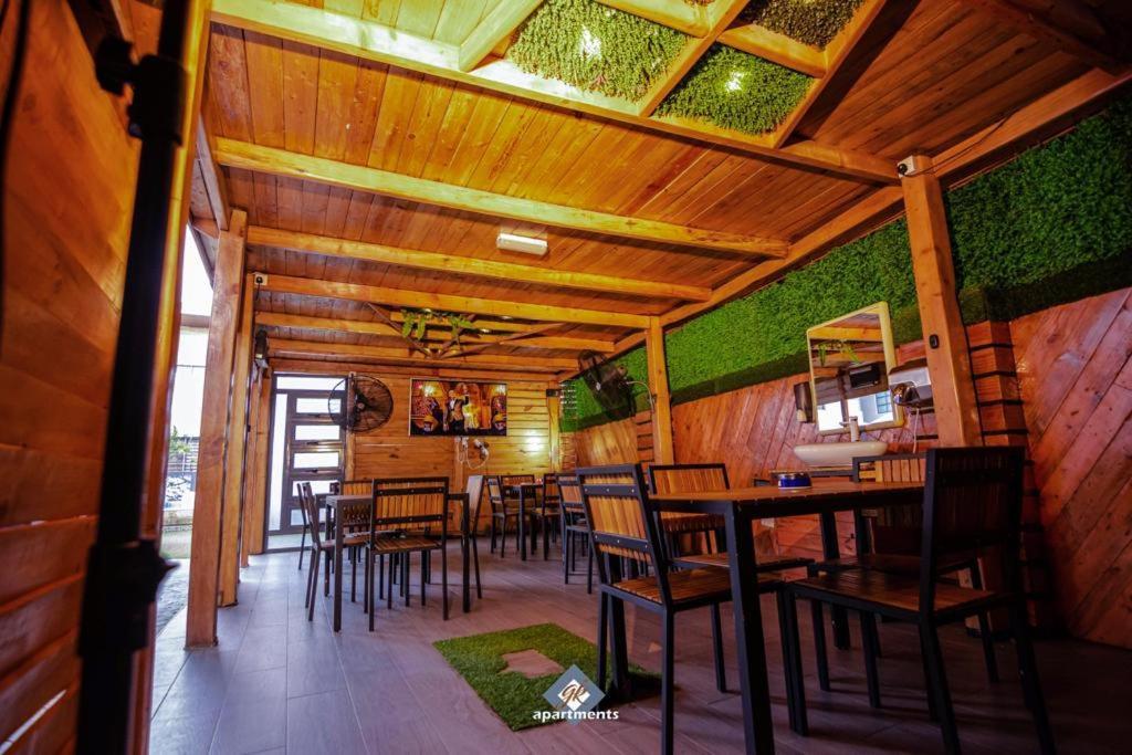Gk Apartments อาซาบา ภายนอก รูปภาพ